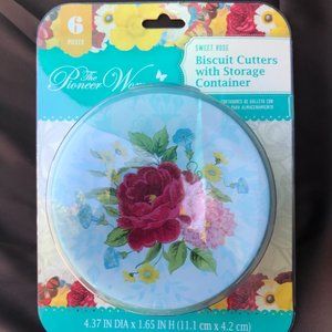 Pioneer Woman Biscuit Cutter